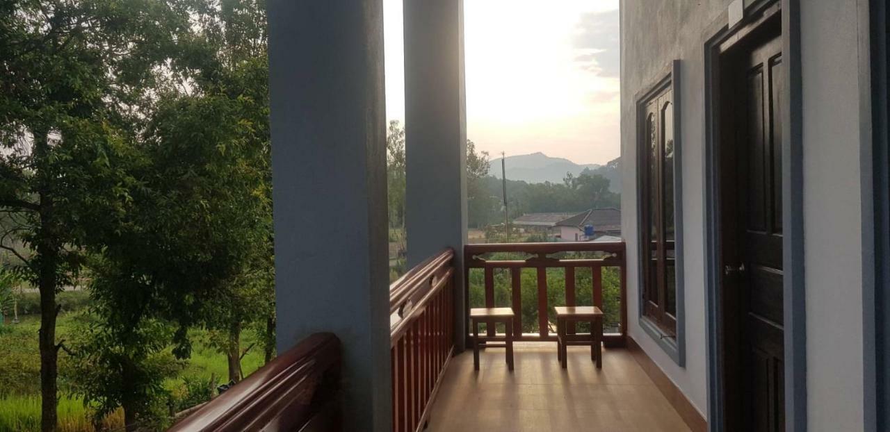 Sipanya Guesthouse Muang Phônsavan Екстериор снимка